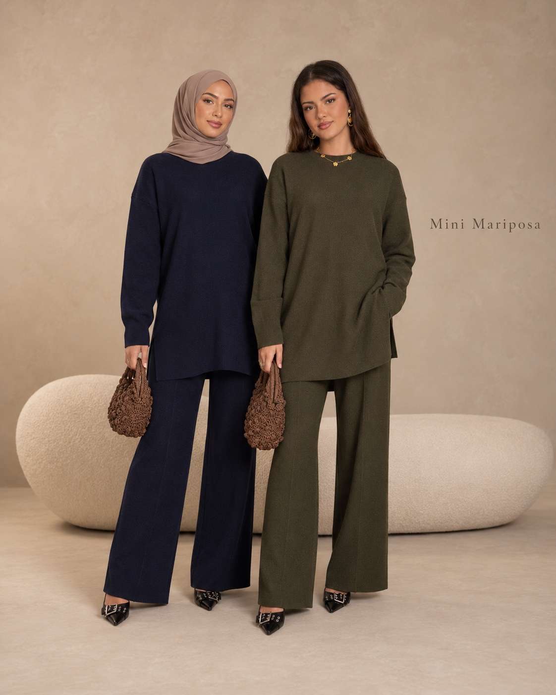 Naélia gebreide set met lange trui en wijde broek in donkerblauw en olijfgroen